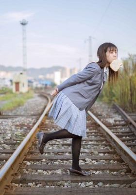 国产打屁股实践4高清1080p_DVD手机在线观看