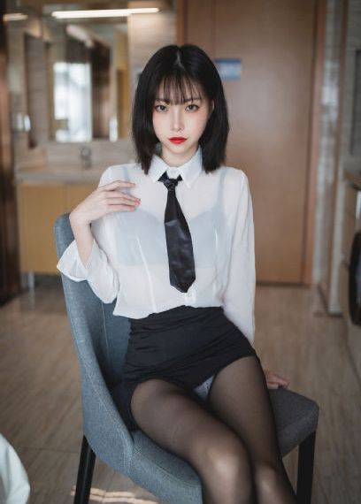 少妇又紧又爽又丰满在线观看_1080在线手机播放