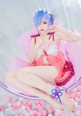 国产美女亚洲精品7777_BD英语高清视频观看