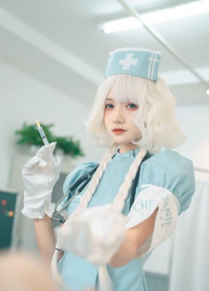 浴室狂欢在线观看_剧情片在线手机播放