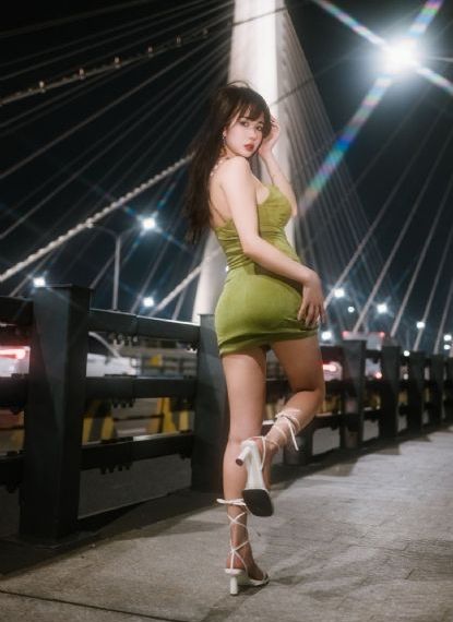 被拖进小树林C了好爽H动图_BD英语HD高清在线观看