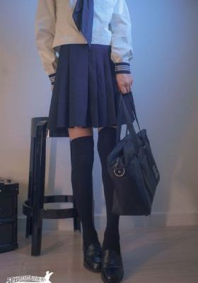 美女站立式x0x0又黄动态图_BD国语在线播放