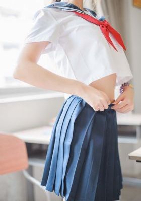 伦理年轻漂亮的岳4苍井空_蓝光在线视频播放