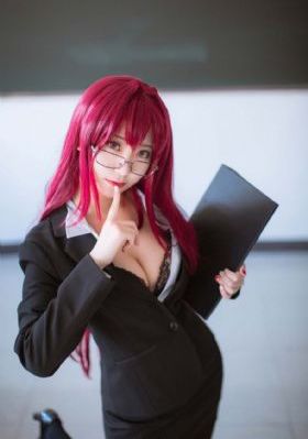 放荡的大峓子李芳_国产剧在线观看完整版
